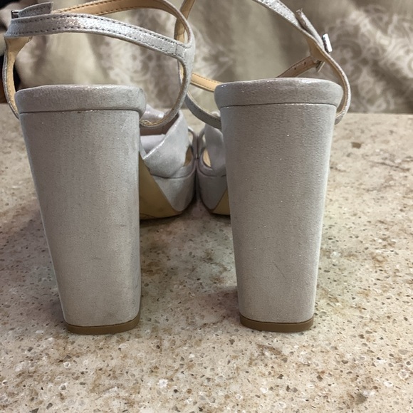 Jewel Badgley Mischka Valencia Platform Heels Size 7.5 - Picture 8 of 9